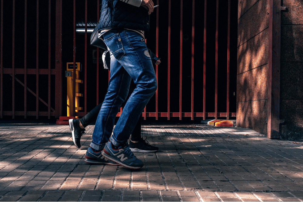 How Do Motion Sensors Work - 1000x667 Bolt Cutter-Proof Locks and Padlocks