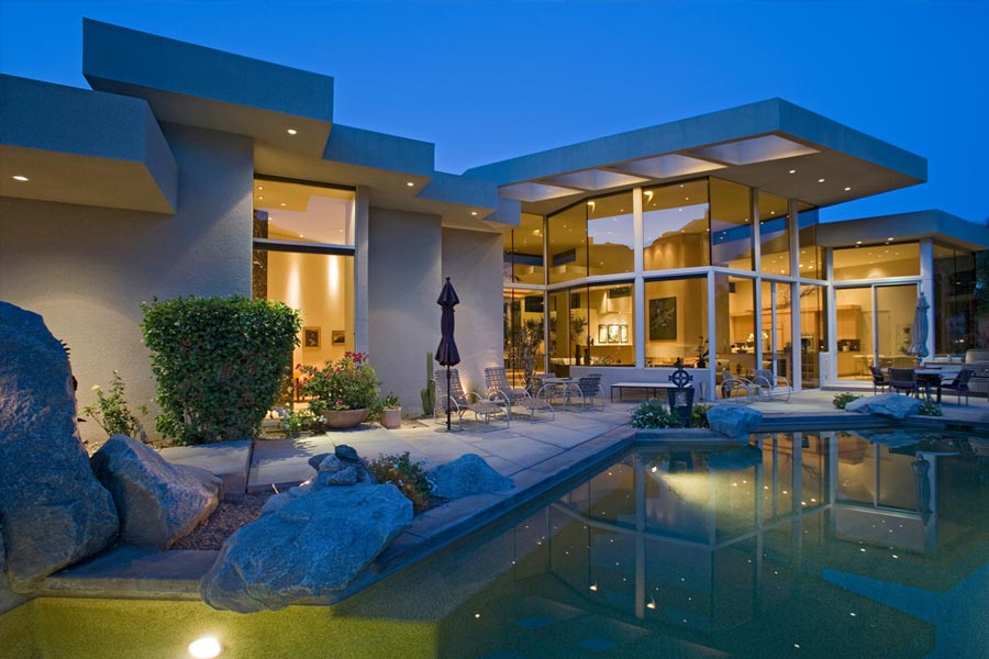 luxury-home-pool-at-dusk